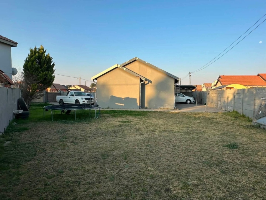 3 Bedroom Property for Sale in Pinehaven Free State